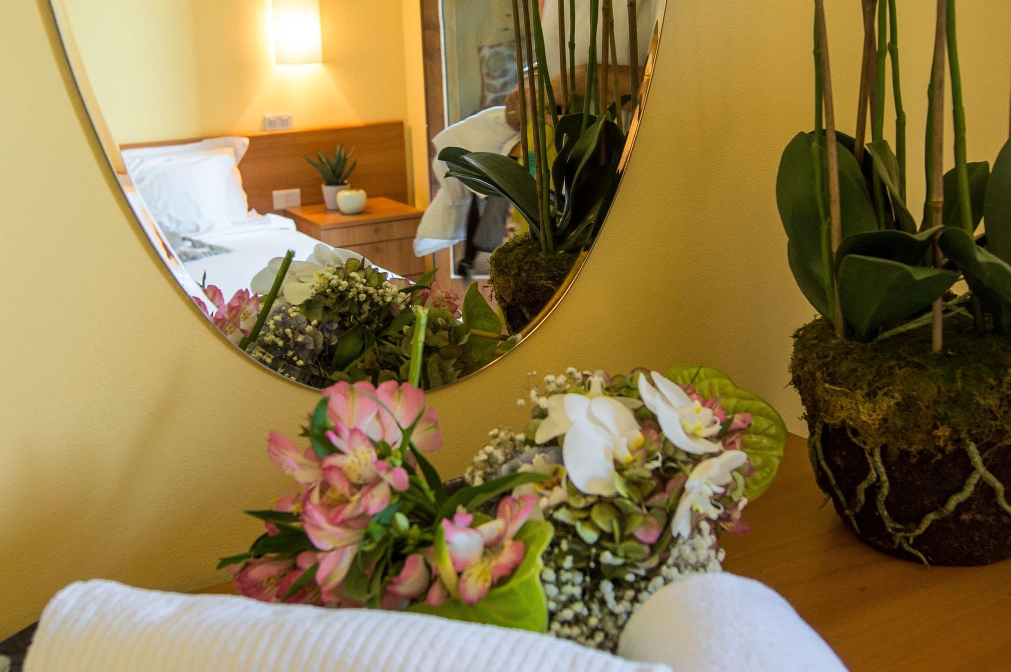 Casa Oliva Albergo Diffuso Bargni Buitenkant foto