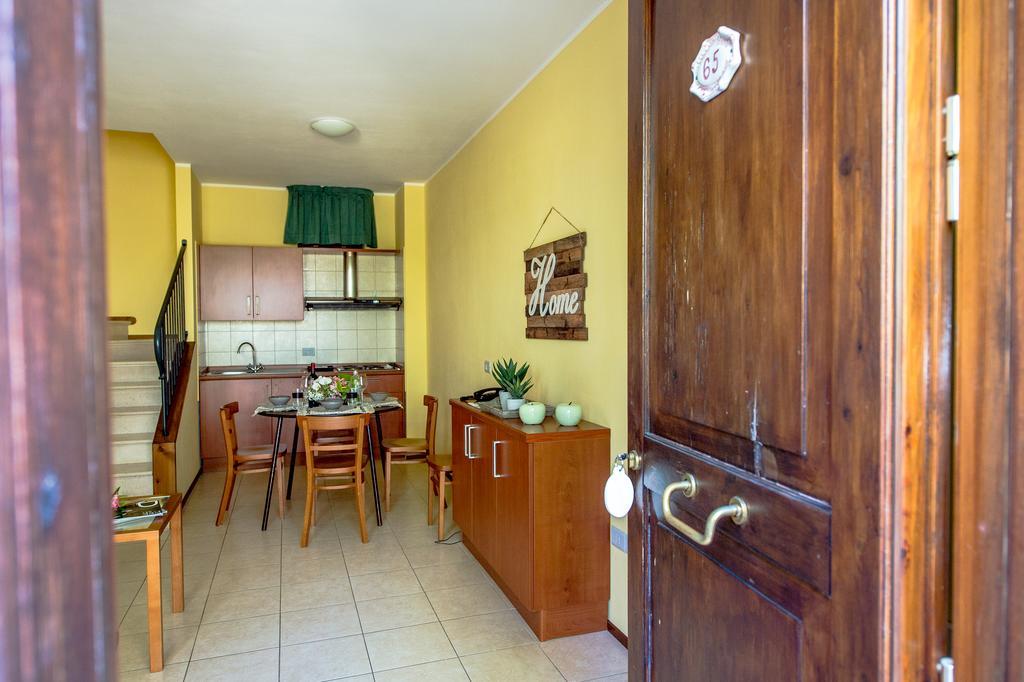 Casa Oliva Albergo Diffuso Bargni Buitenkant foto