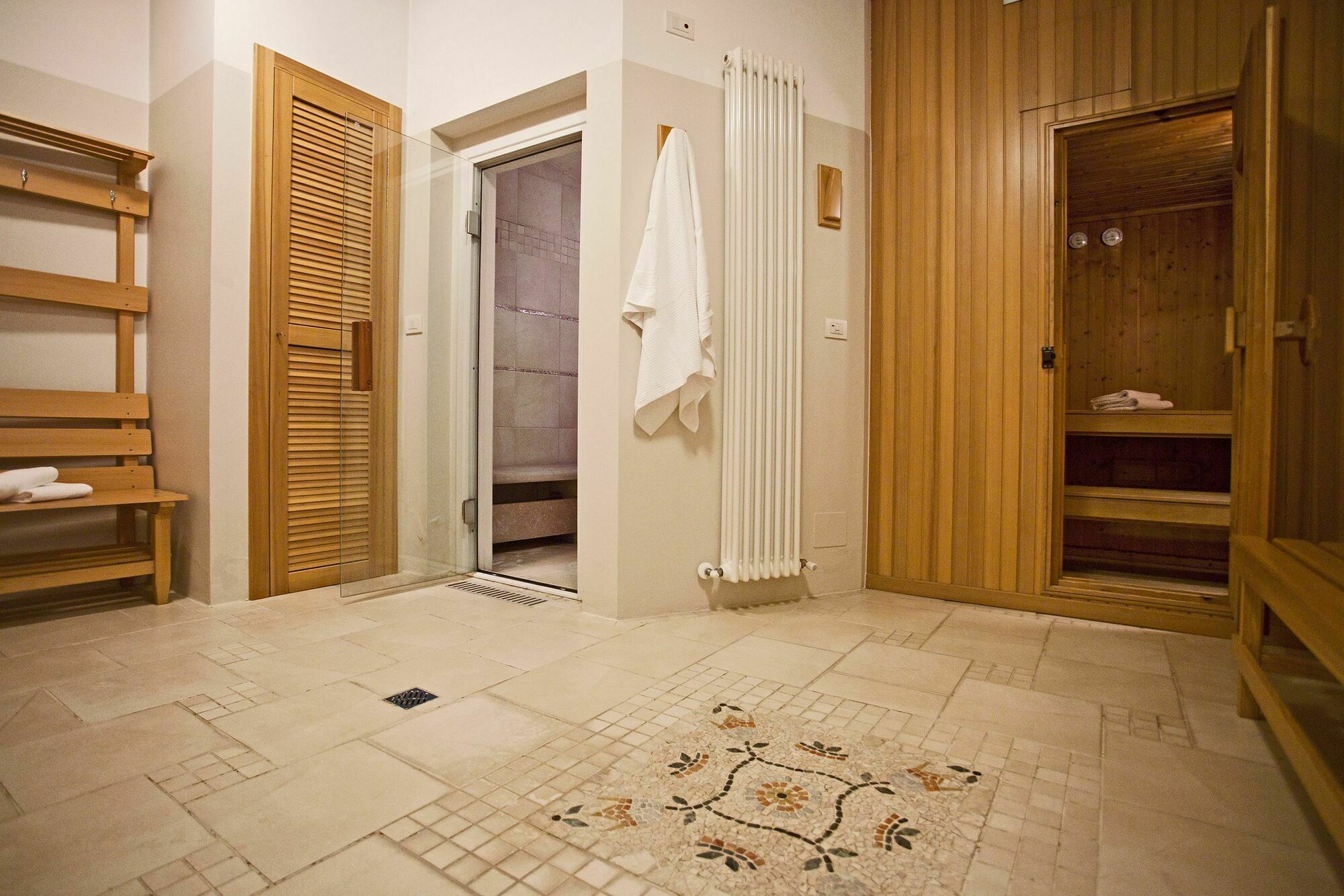 Casa Oliva Albergo Diffuso Bargni Buitenkant foto